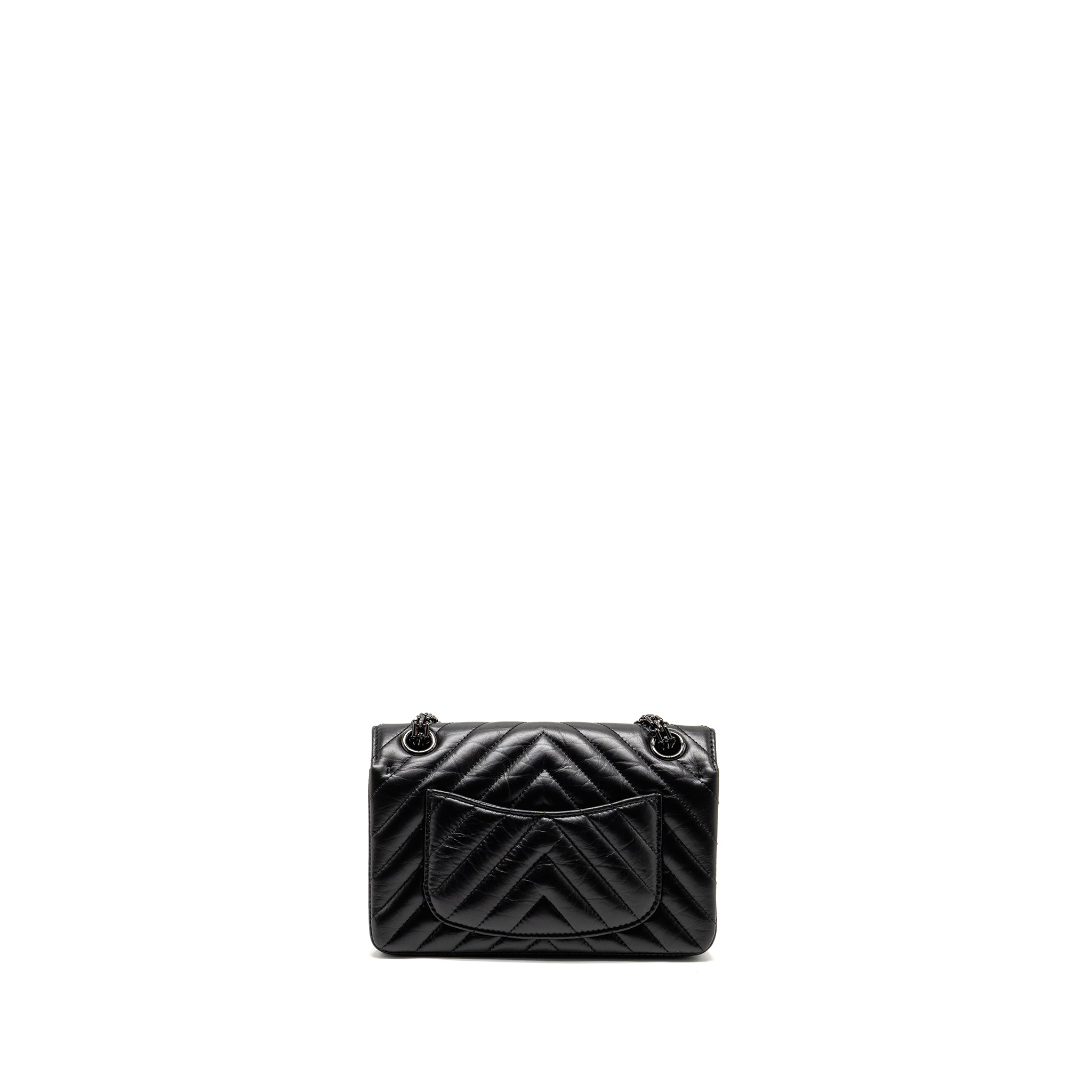 chanel-mini-2-55-reissue-chevron-calfskin-so-black-2