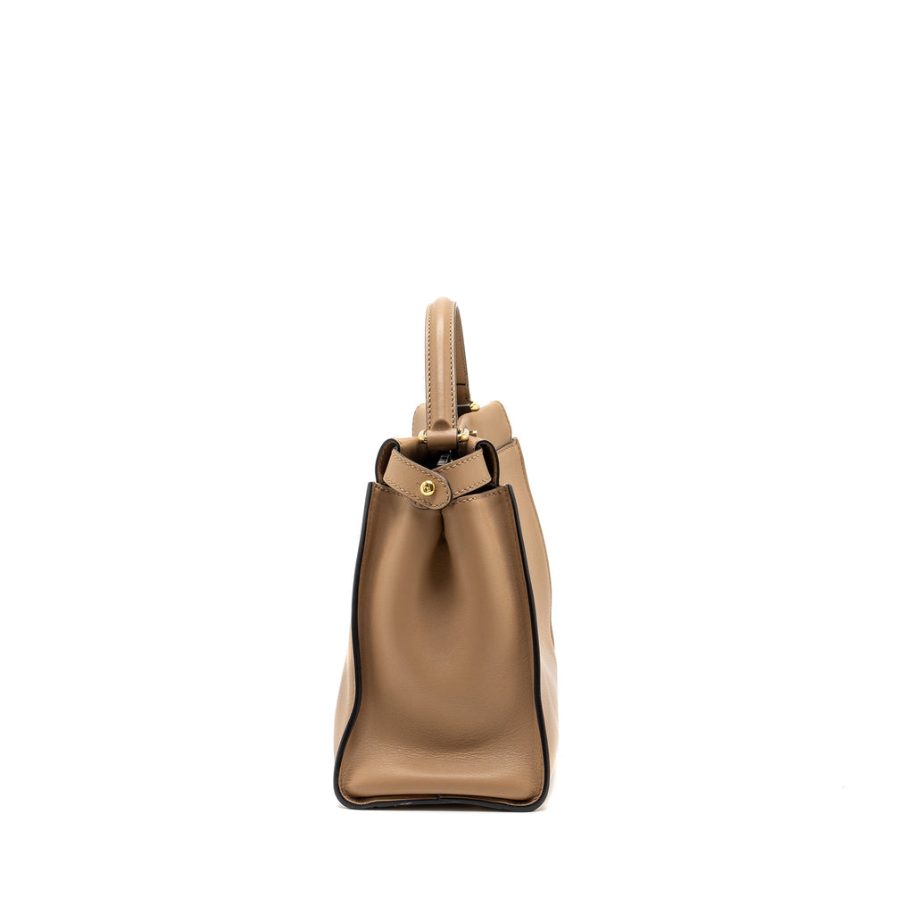 fendi-medium-peekaboo-calfskin-tobacco-multicolor-hardware-copy