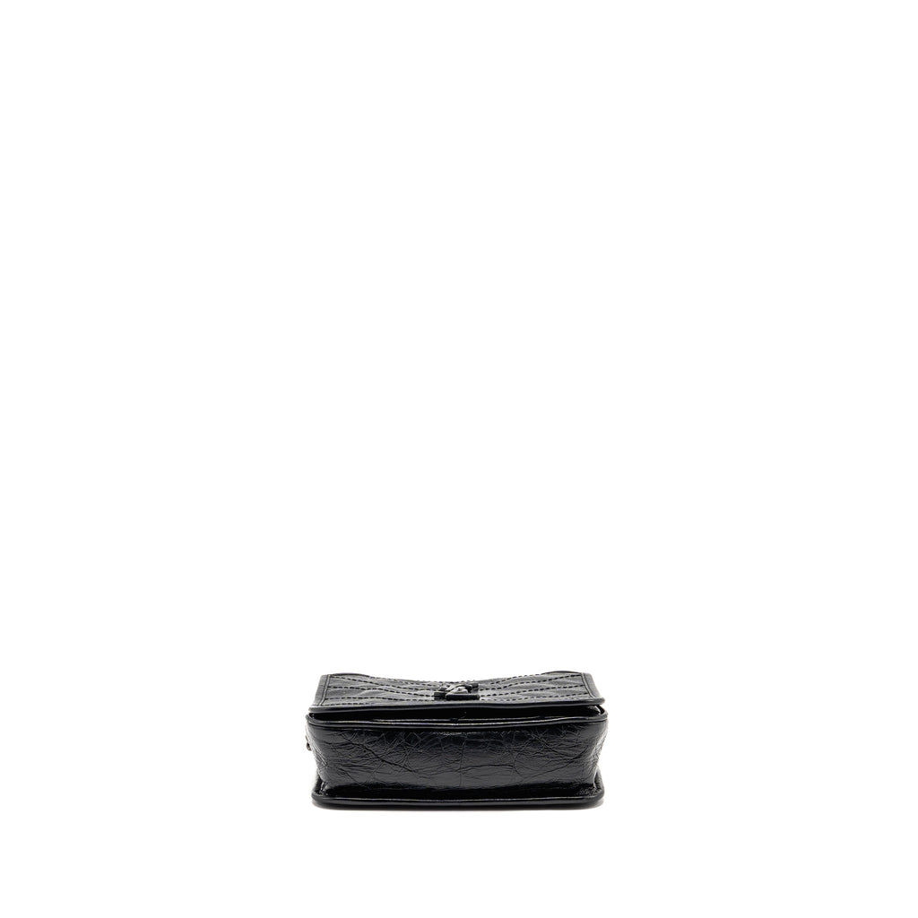 saint-laurent-ysl-niki-chain-wallet-crinkled-calfskin-black-shw