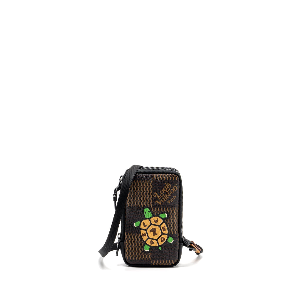 louis-vuitton-nigo-double-phone-pouch-limited-edition-black-hardware-1