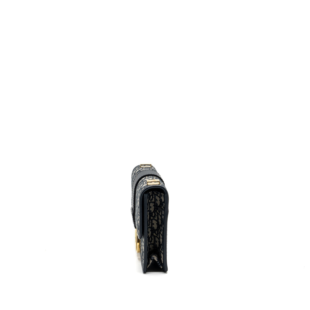 dior-montaigne-30-medium-bag-oblique-jacquard-ghw-1