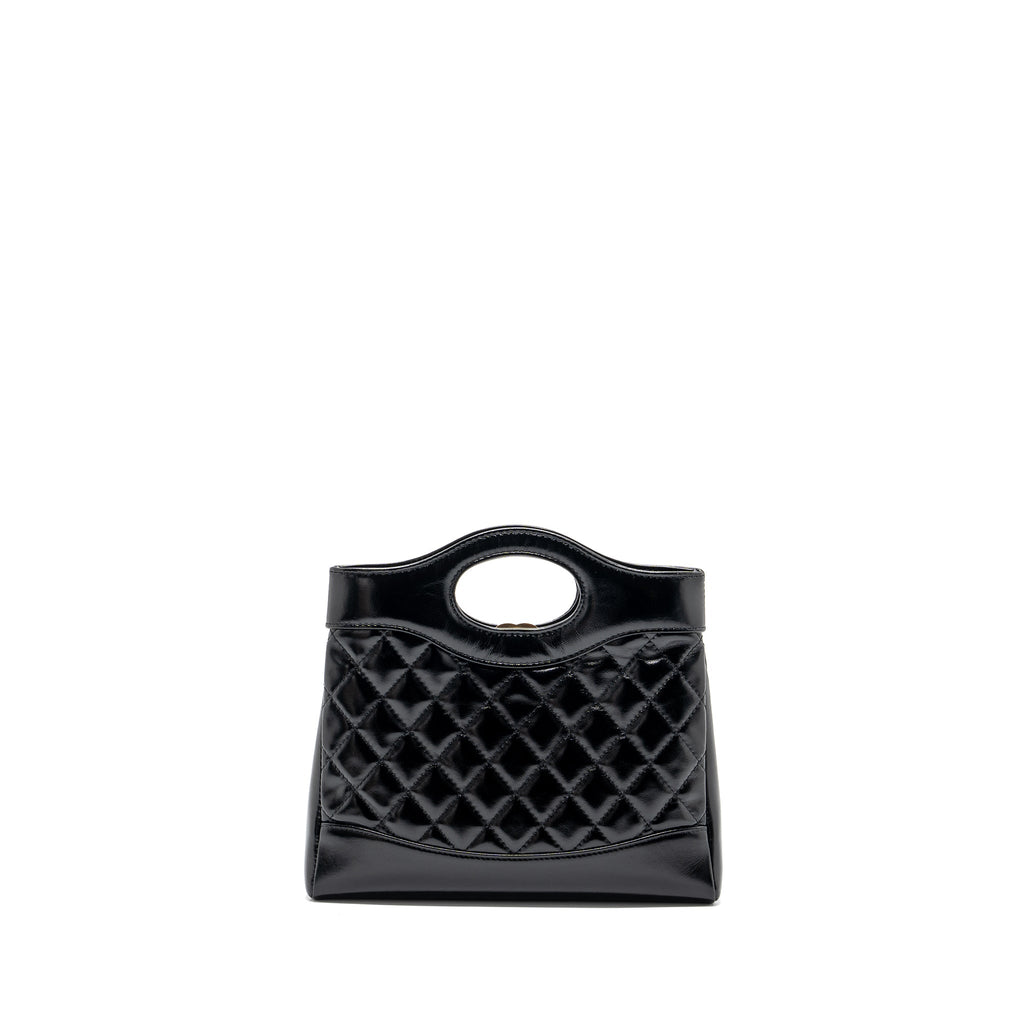 chanel-24c-mini-31-bag-shiny-calfskin-black-lghwmicrochip-1