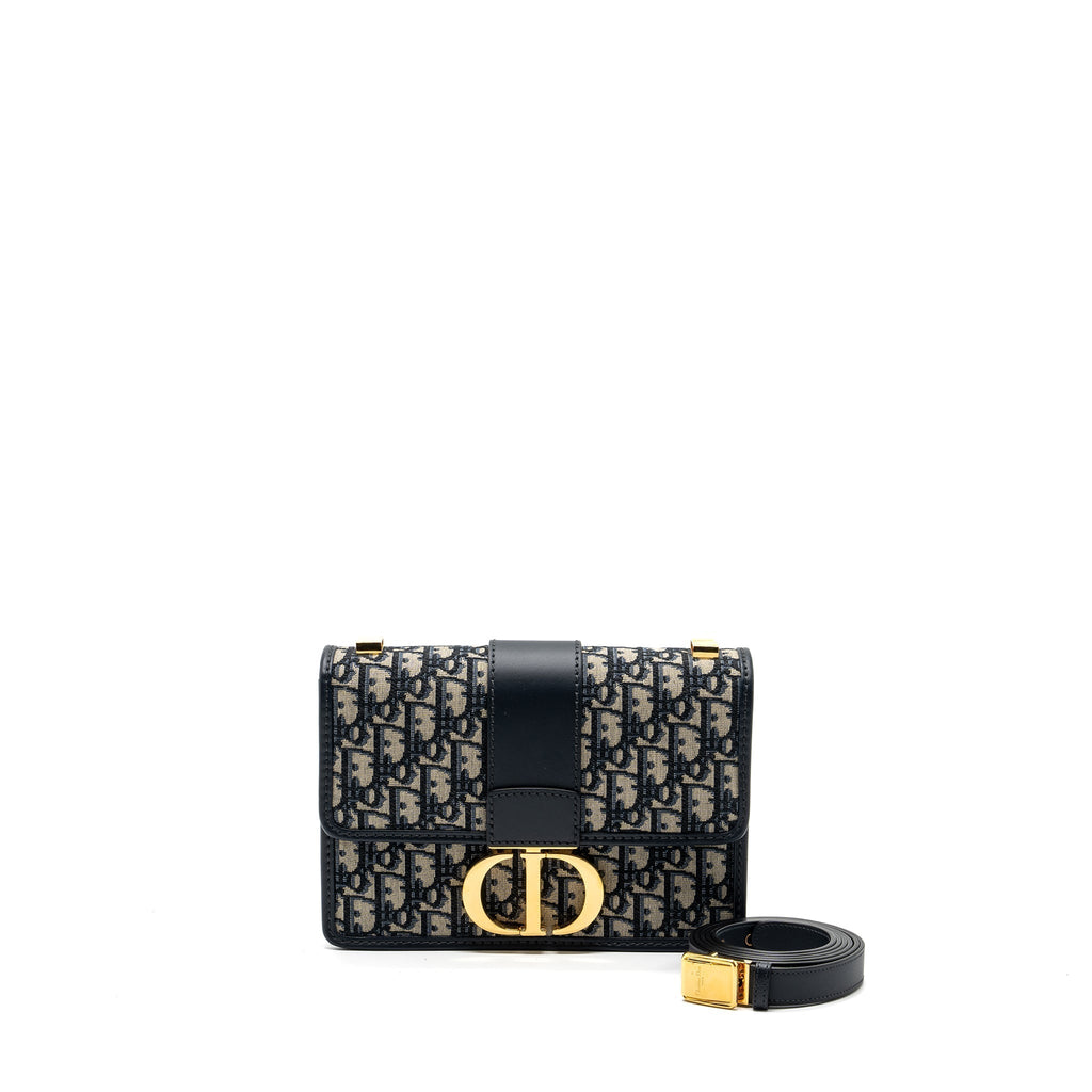 dior-montaigne-30-medium-bag-oblique-jacquard-ghw-1