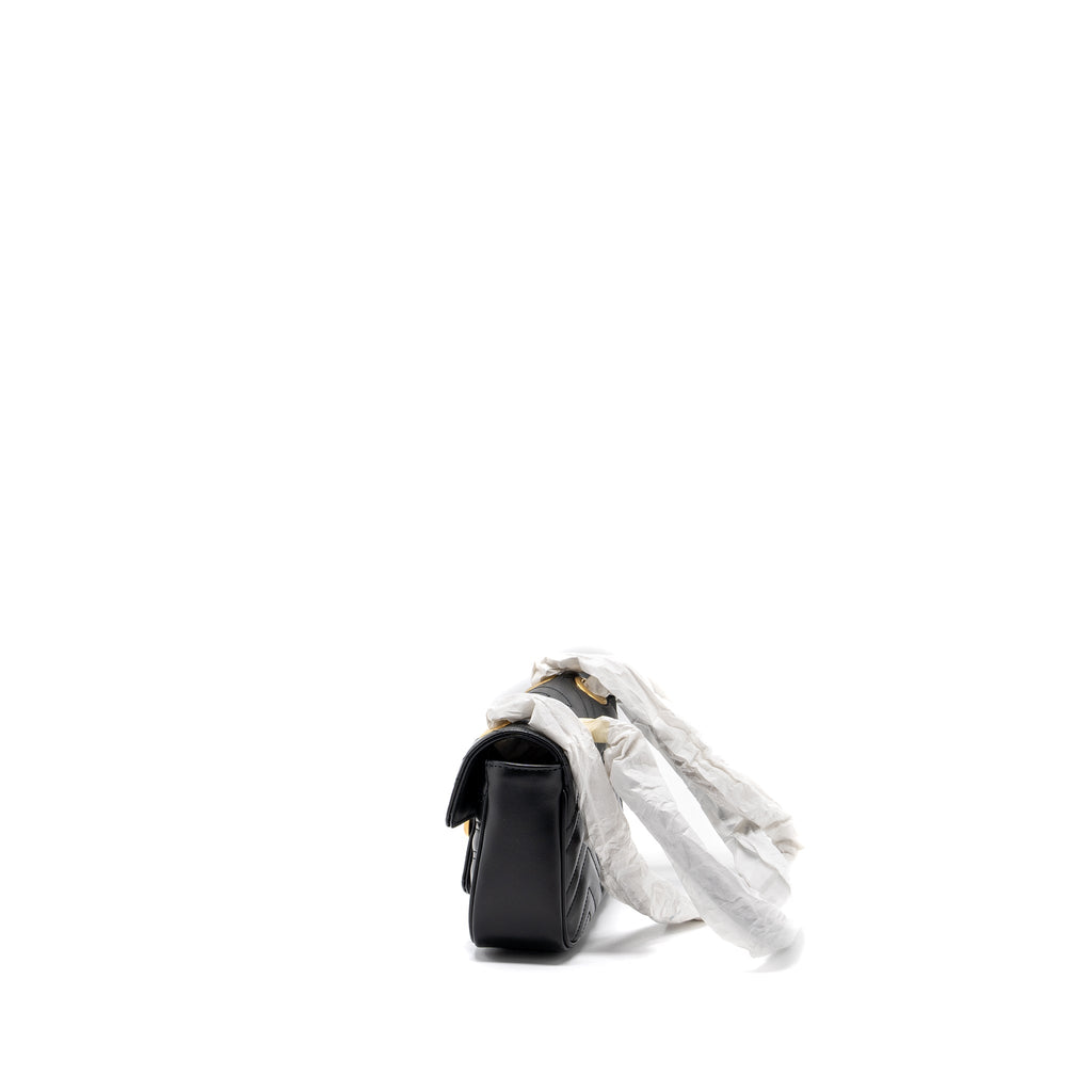 gucci-mini-gg-marmont-matelasse-bag-leather-black-ghw