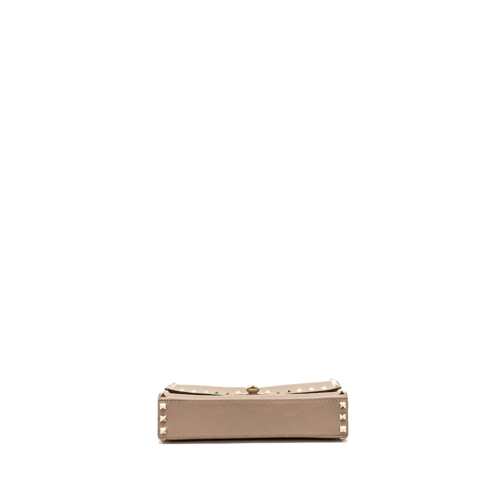 valentino-small-rockstud-crossbody-bag-calfskin-beige-lghw