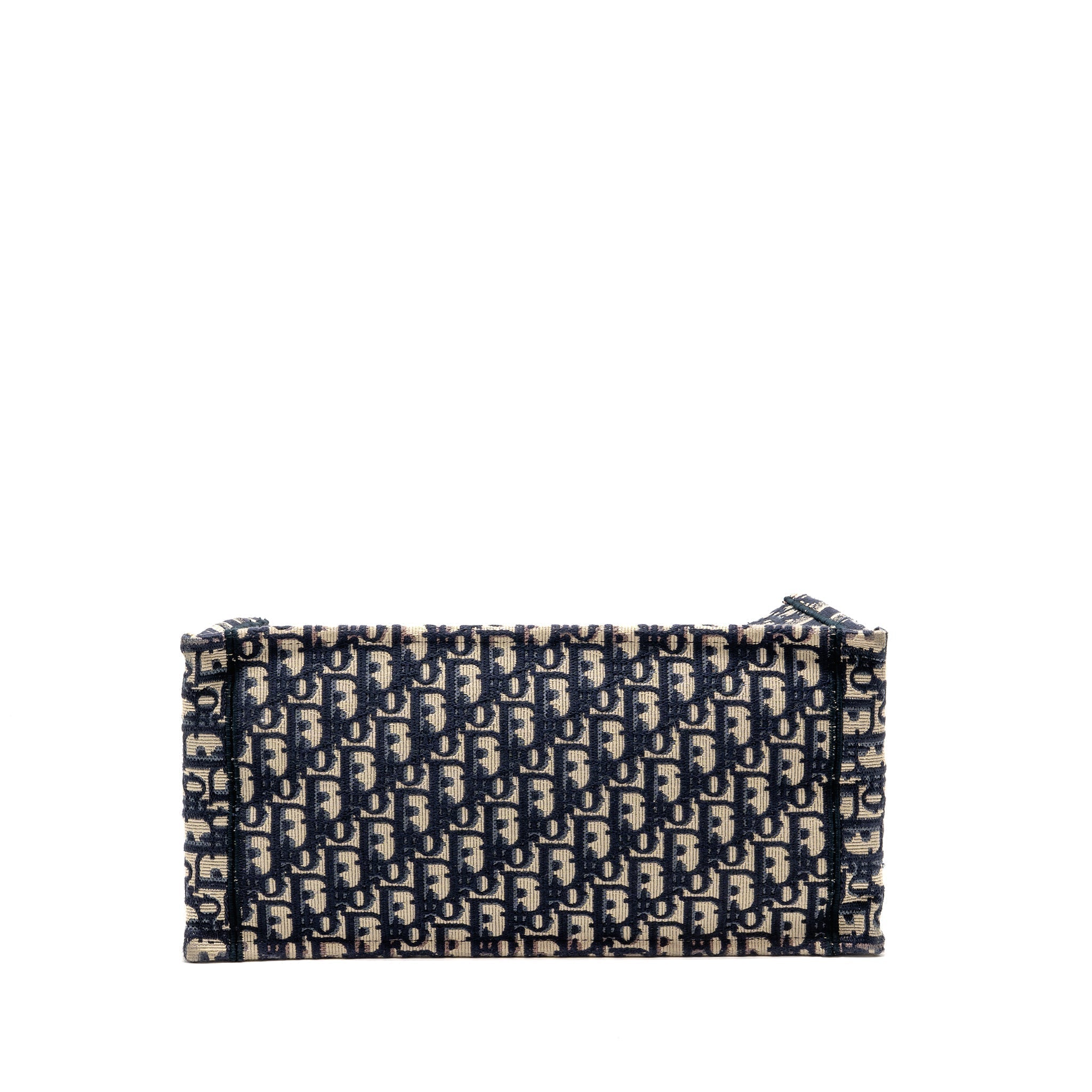 dior-medium-book-tote-oblique-embroidery-ecru-blue