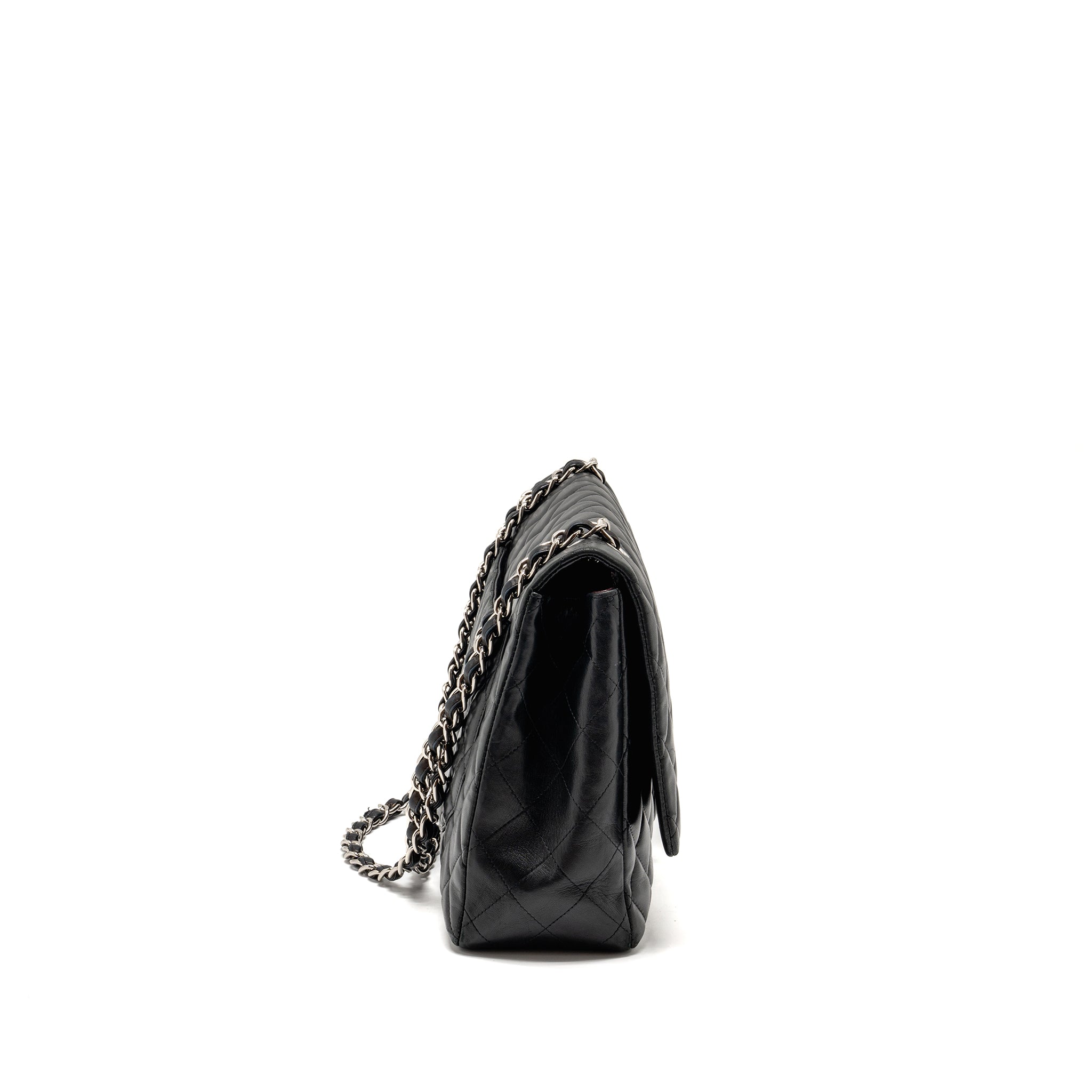 chanel-maxi-classic-single-flap-bag-lambskin-black-shw-copy