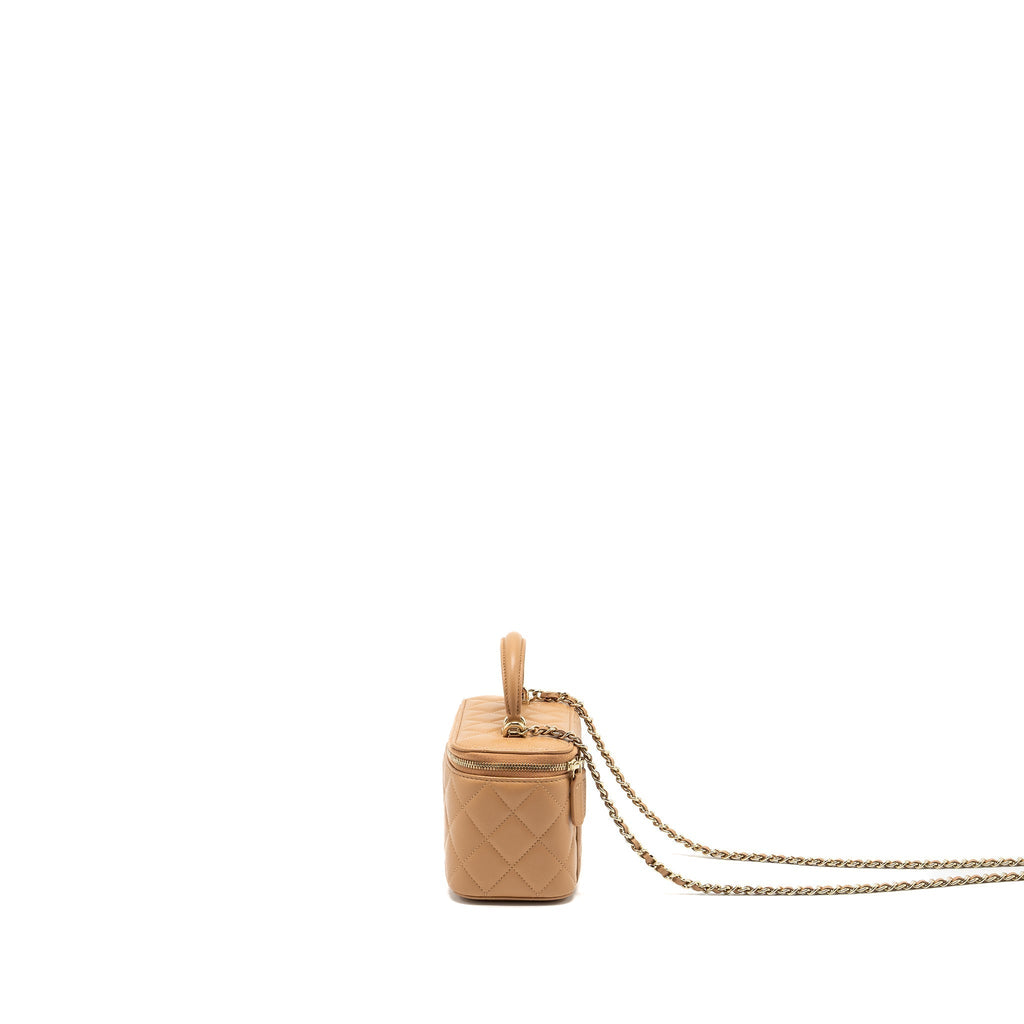 chanel-top-handle-long-vanity-case-with-chain-lambskin-caramel-lghwmicrochip