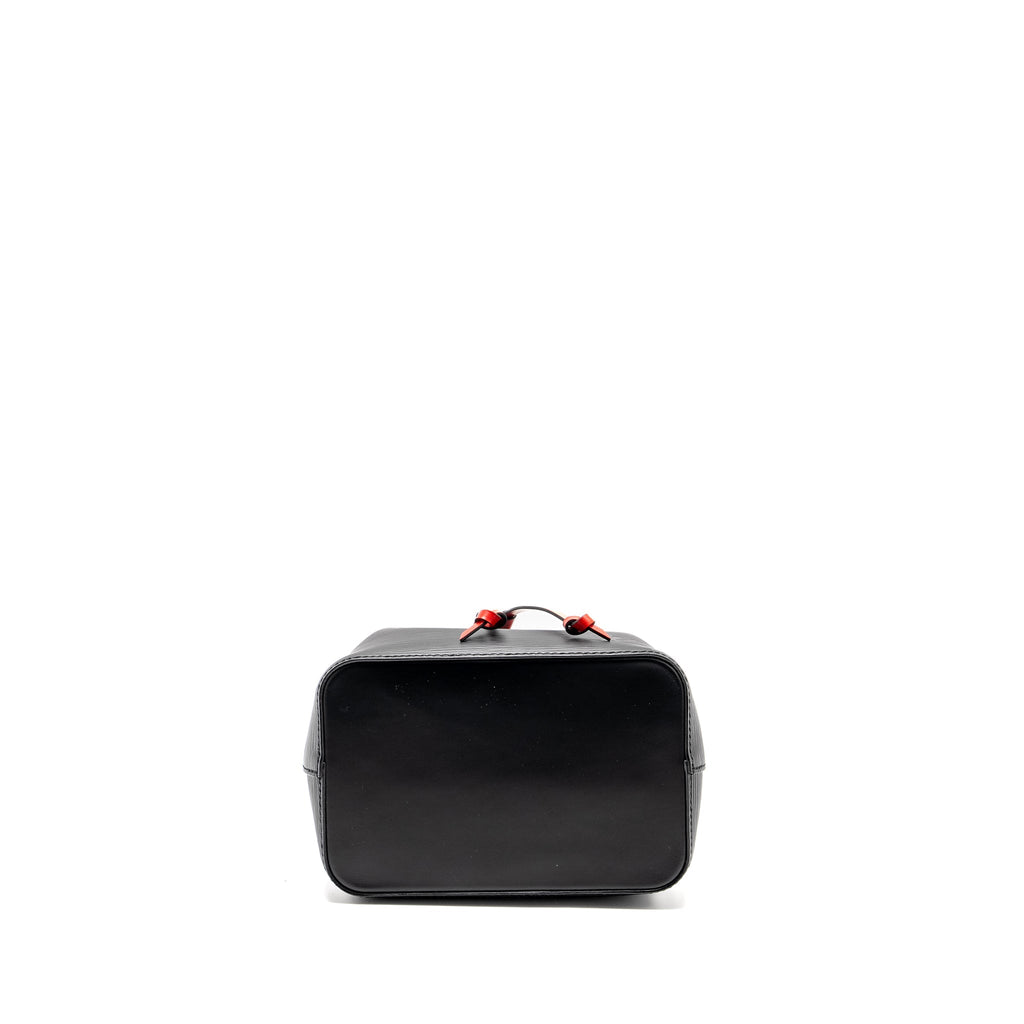 louis-vuitton-neo-noe-bb-epi-leather-black-saffron-multicolor-shw
