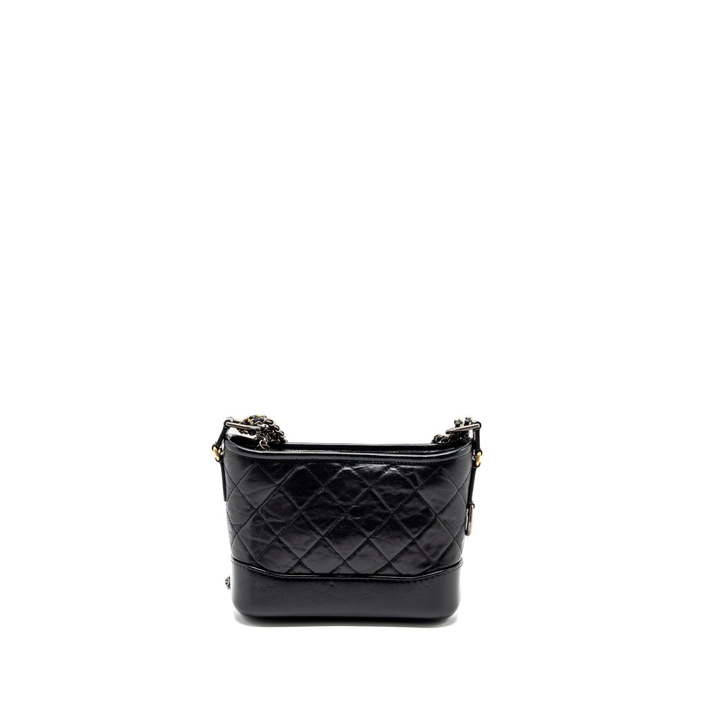 chanel-small-gabrielle-hobo-bag-calfskin-black-multicolour-hardeware