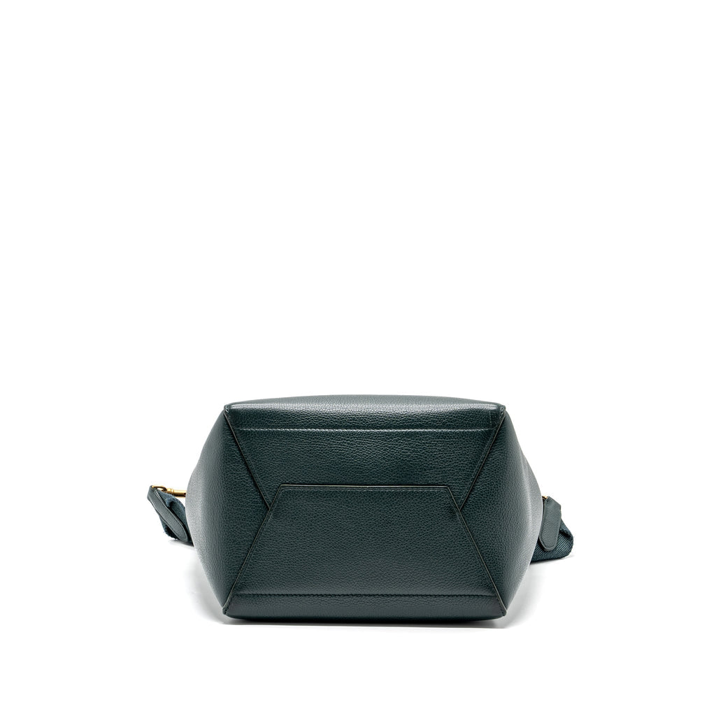 celine-sangle-bucket-bag-calfskin-dark-green-ghw-2