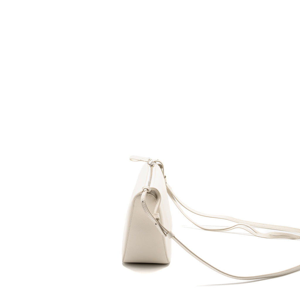 loewe-mini-hammock-hobo-classic-calfskin-white-shw