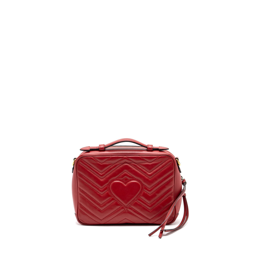 gucci-gg-marmont-matelasse-shoulder-bag-calfskin-red-ghw