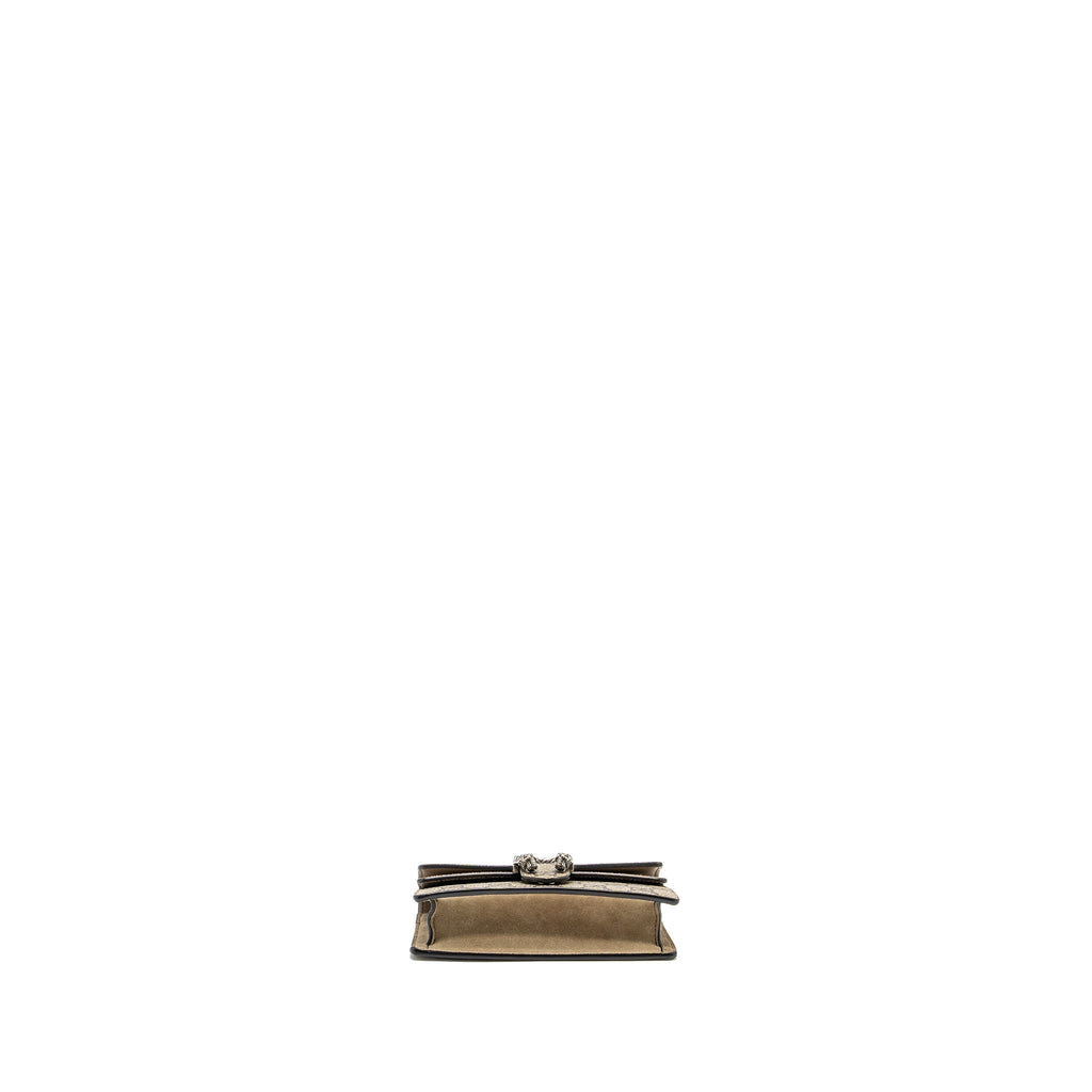 gucci-dionysus-gg-supreme-super-mini-bag-beige-2