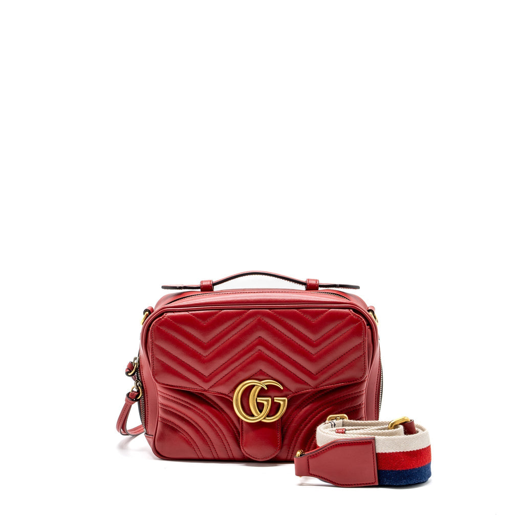gucci-gg-marmont-matelasse-shoulder-bag-calfskin-red-ghw