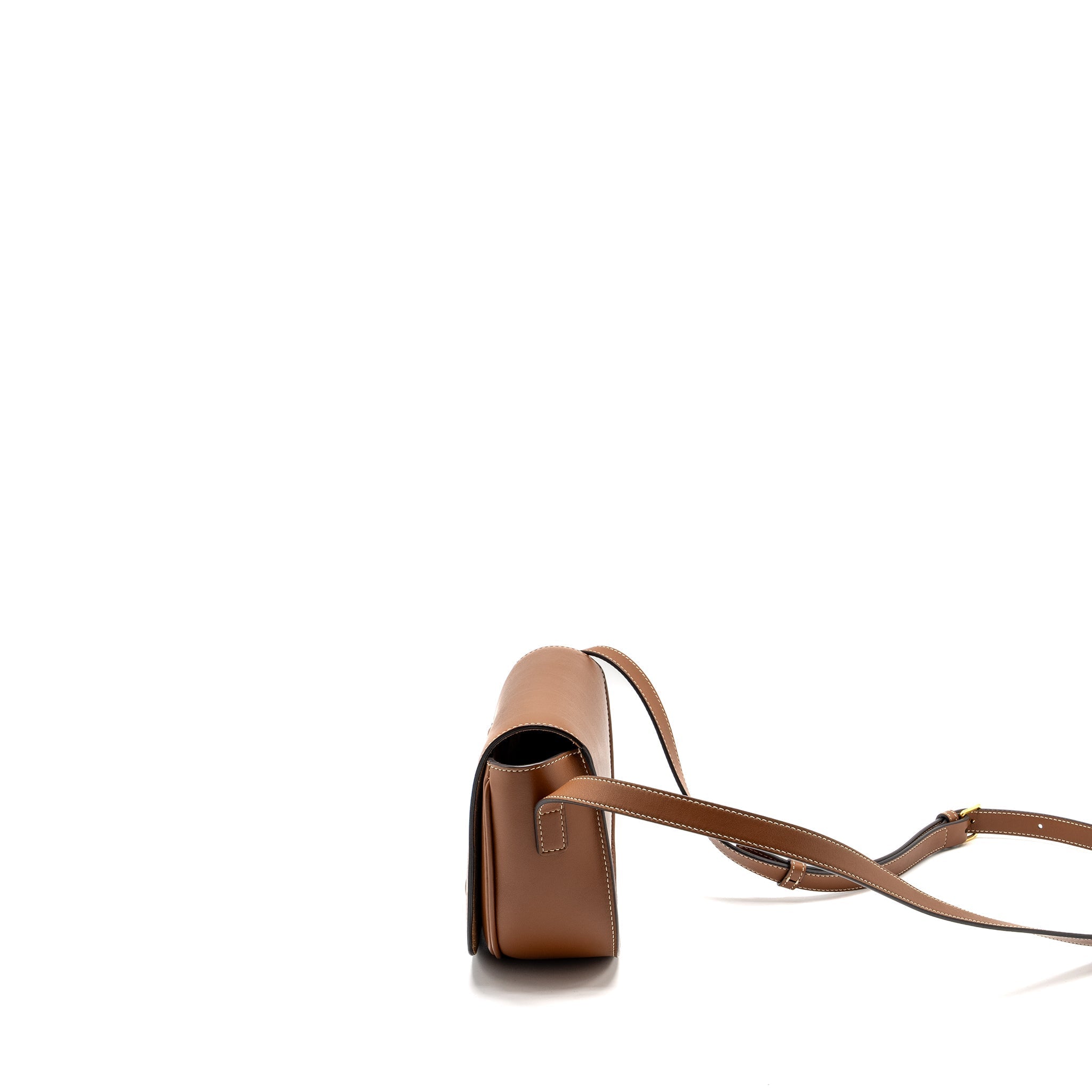 celine-folco-cuir-triomphe-smooth-calfskin-tan-ghw