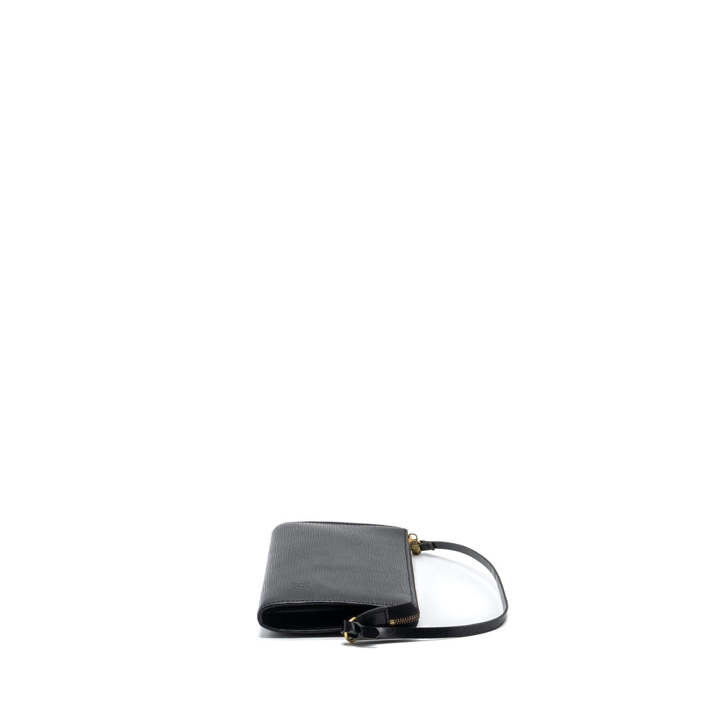 louis-vuitton-pochette-accessories-epi-leather-black-shw