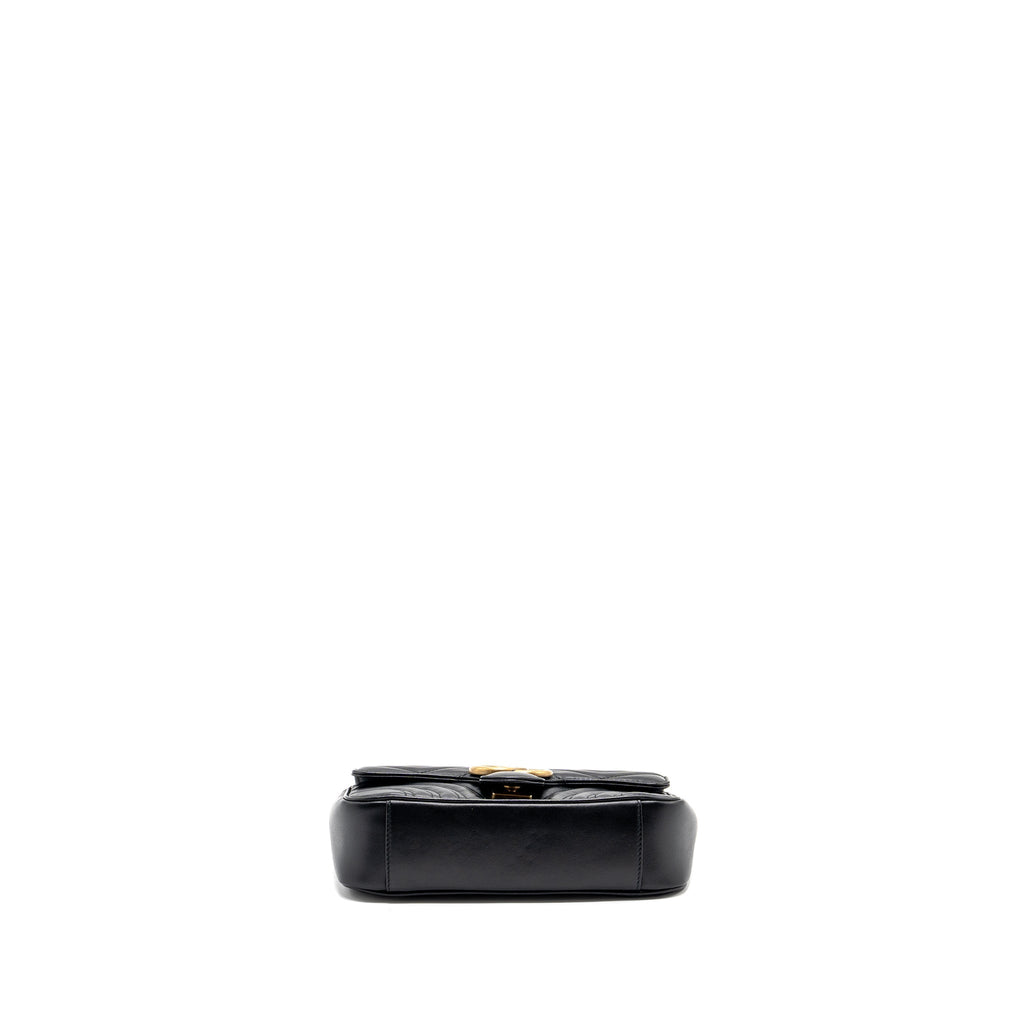 gucci-mini-marmont-bag-calfskin-black-ghw