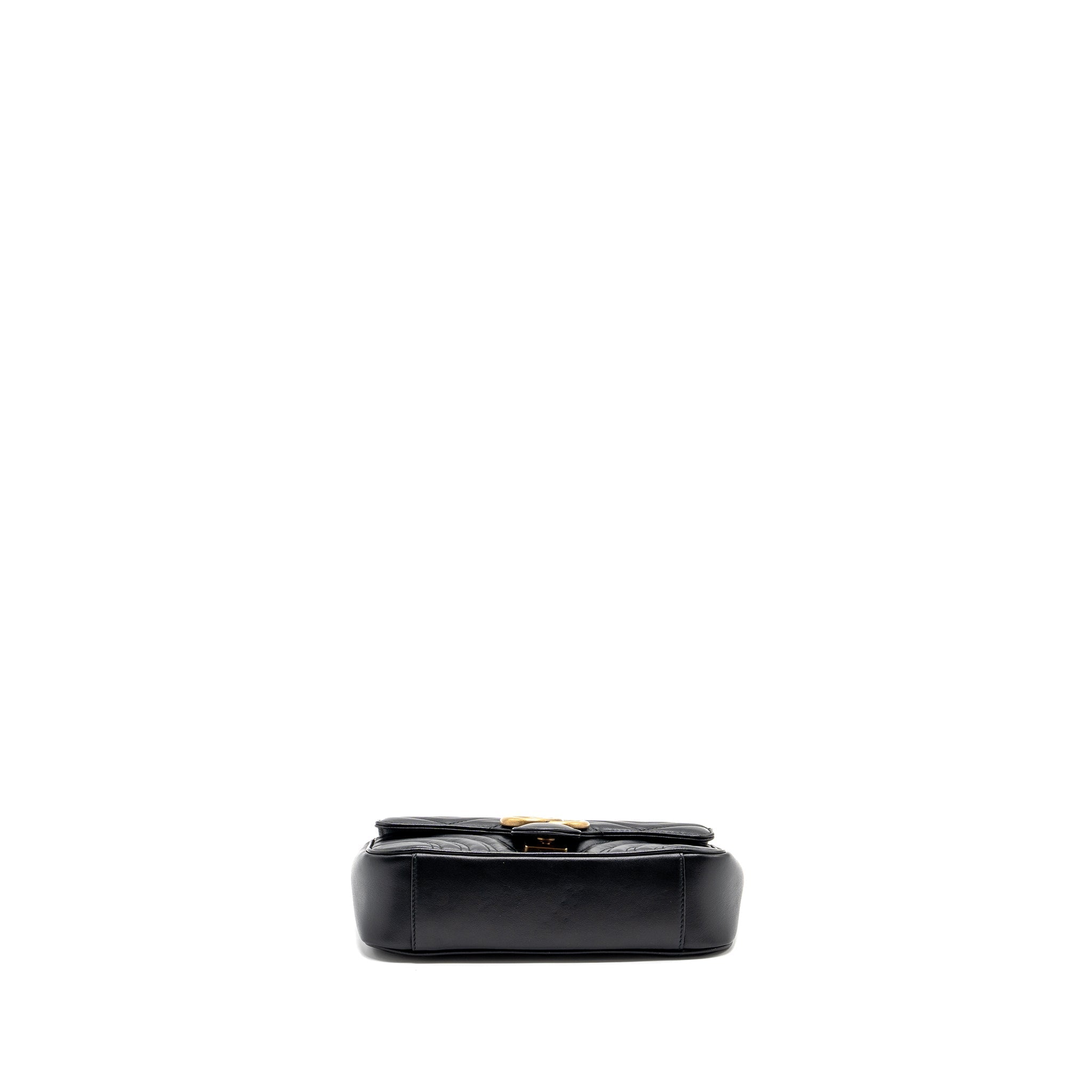 gucci-mini-marmont-bag-calfskin-black-ghw
