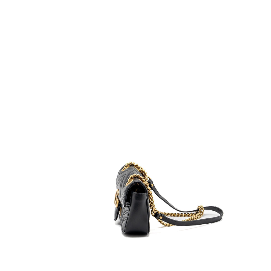 gucci-mini-marmont-bag-calfskin-black-ghw