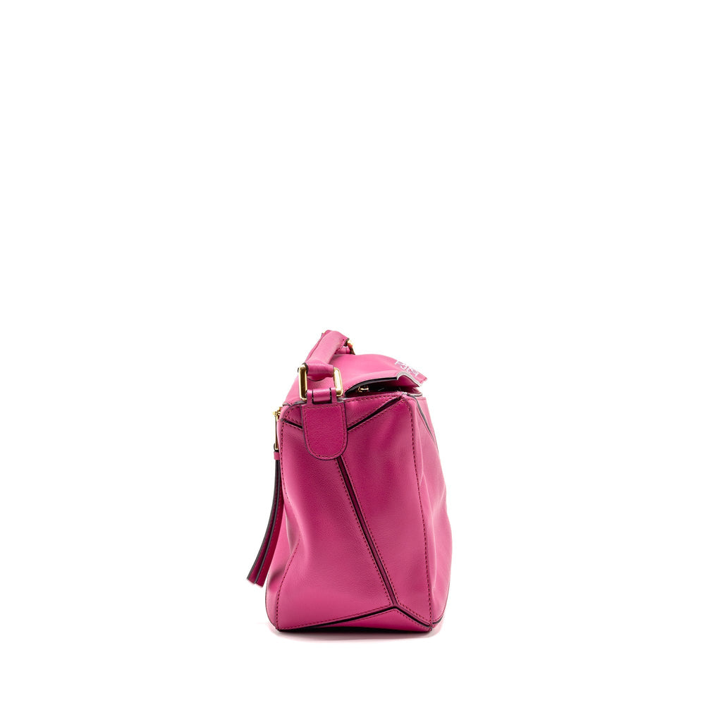 loewe-medium-puzzle-bag-calfskin-fuchsia-ghw