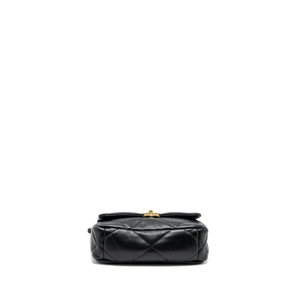 chanel-small-19-bag-lambskin-black-multicolour-hardware-microchip-4