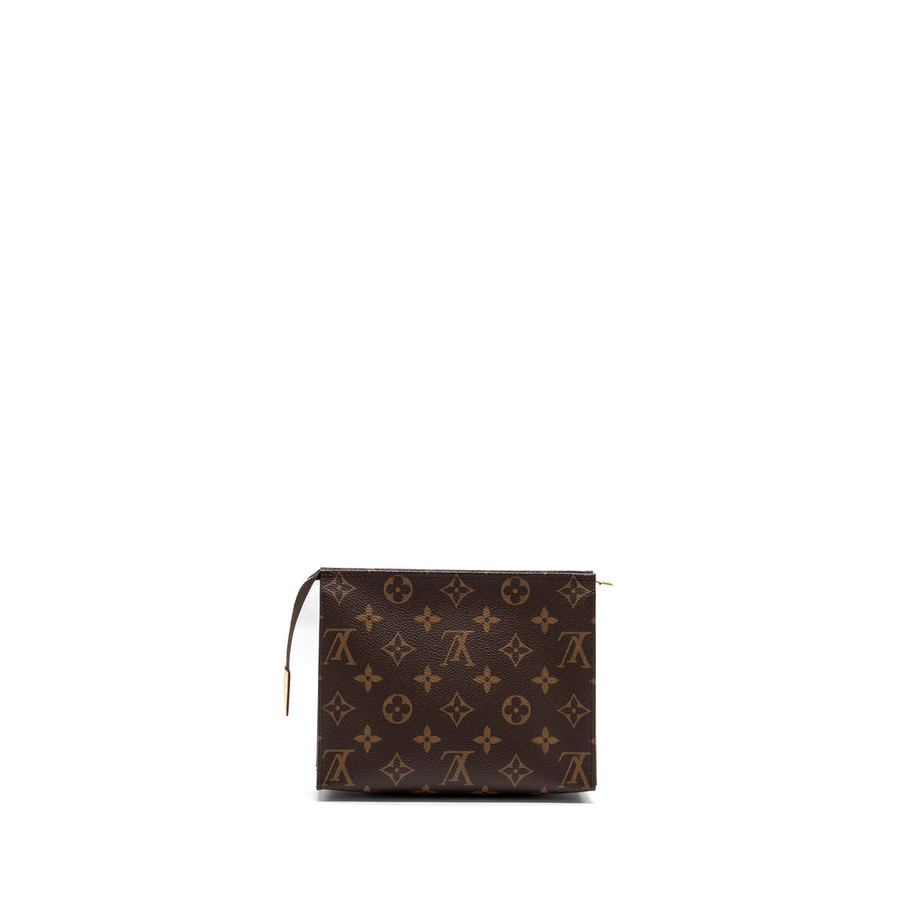 louis-vuitton-toiletry-pouch-19-monogram-canvas-ghw