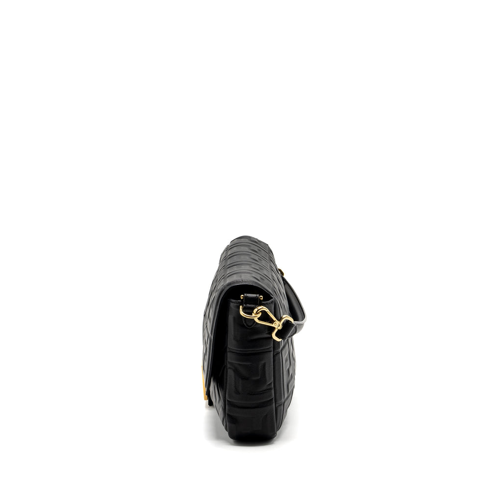 fendi-large-baguette-bag-nappa-black-ghw