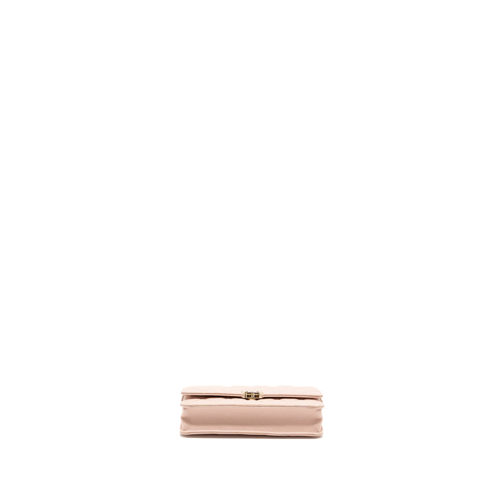 chanel-enamel-logo-quilted-wallet-on-chain-caviar-light-pink-lghw