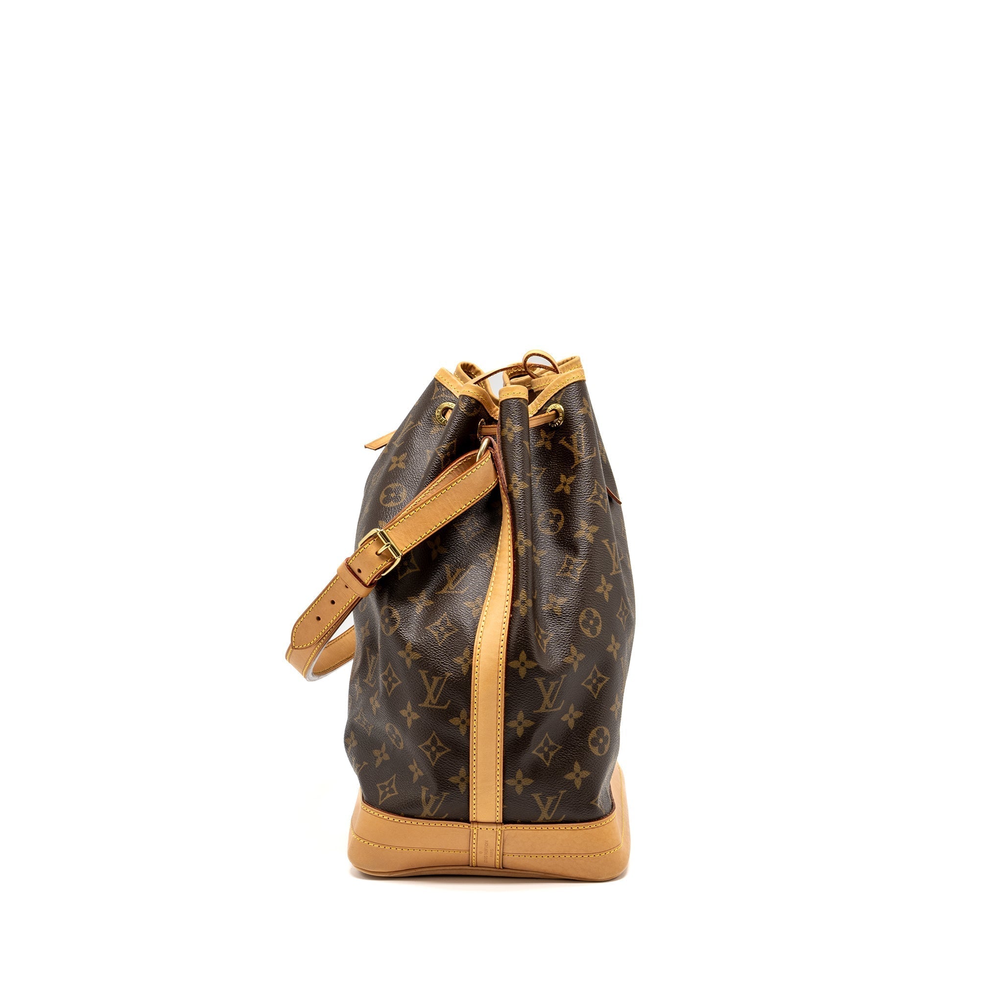 louis-vuitton-noe-bucket-bag-monogram-canvas-ghw
