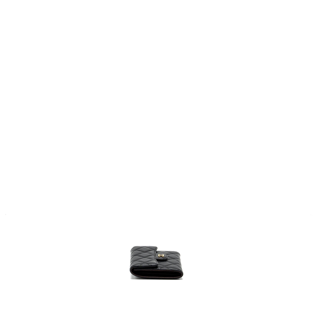 chanel-classic-compact-wallet-lambskin-black-ghw