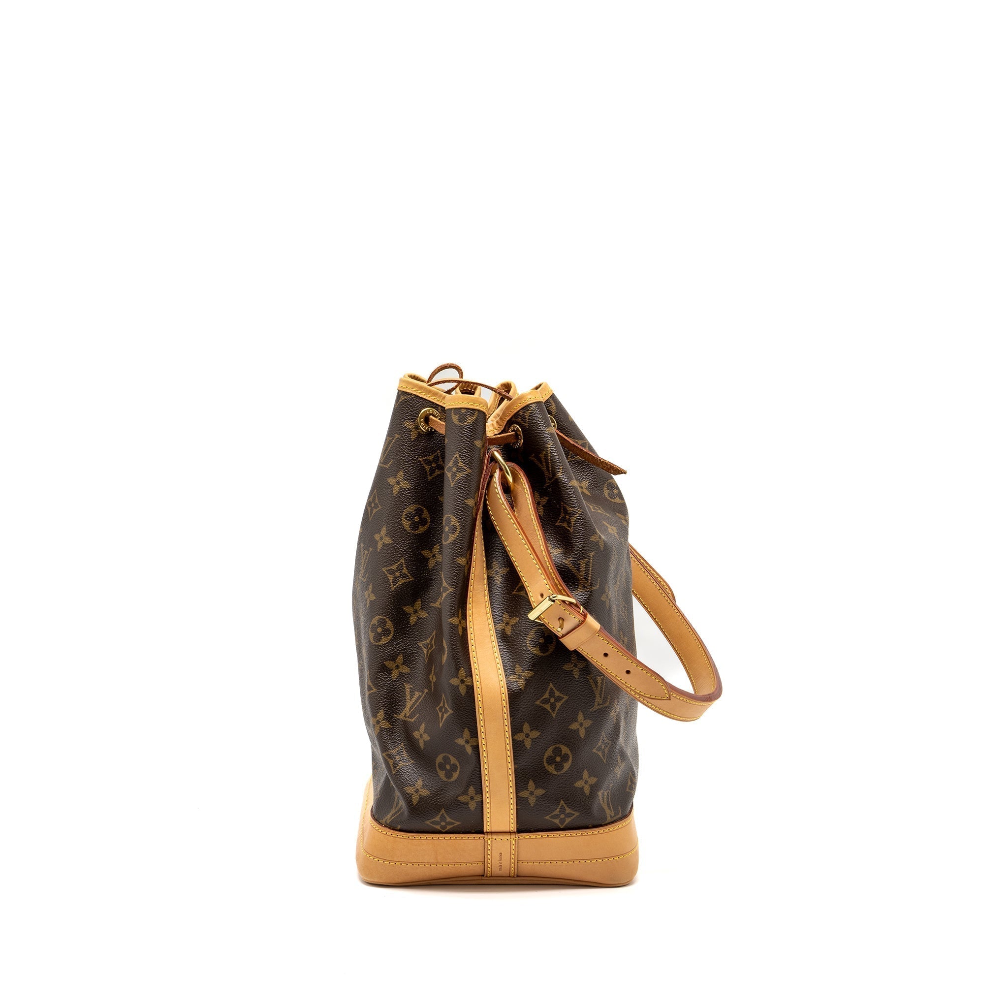 louis-vuitton-noe-bucket-bag-monogram-canvas-ghw