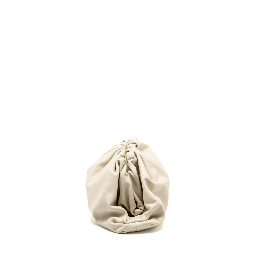 bottega-veneta-the-pouch-calfskin-white-ghw-1