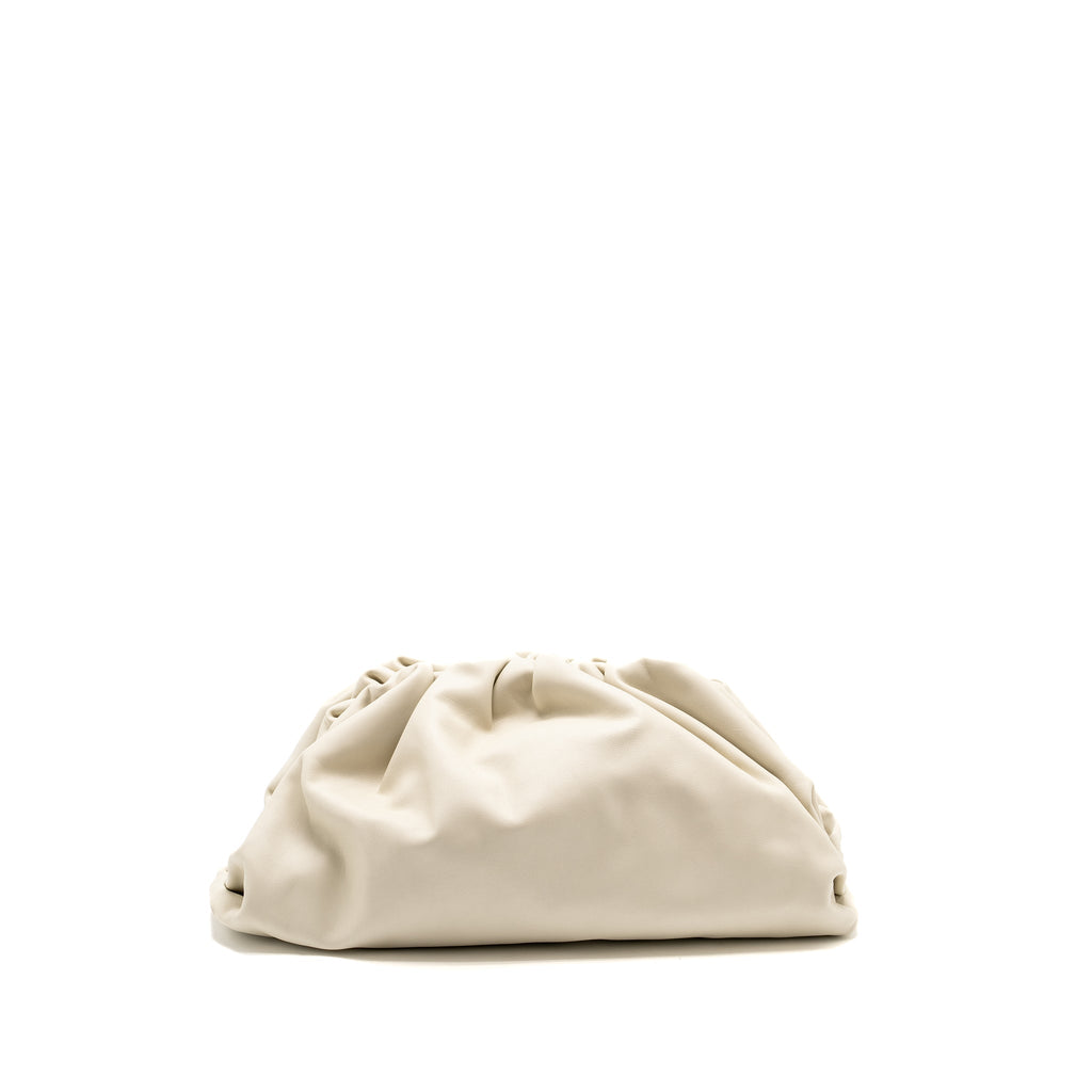 bottega-veneta-the-pouch-calfskin-white-ghw-1