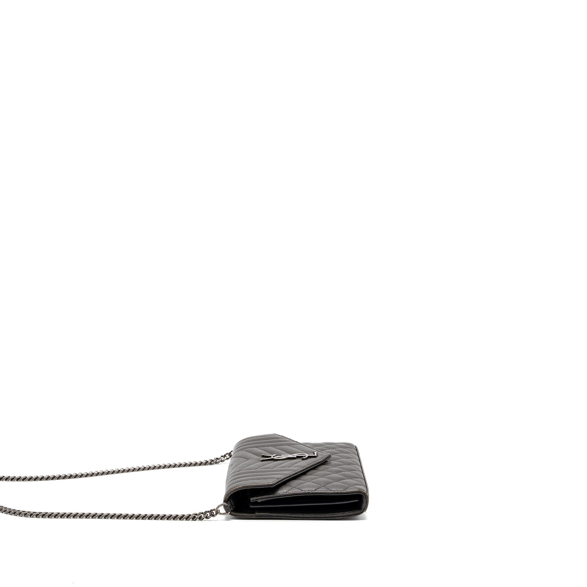 saint-laurent-ysl-envelop-chain-bag-calfskin-dark-grey-shw