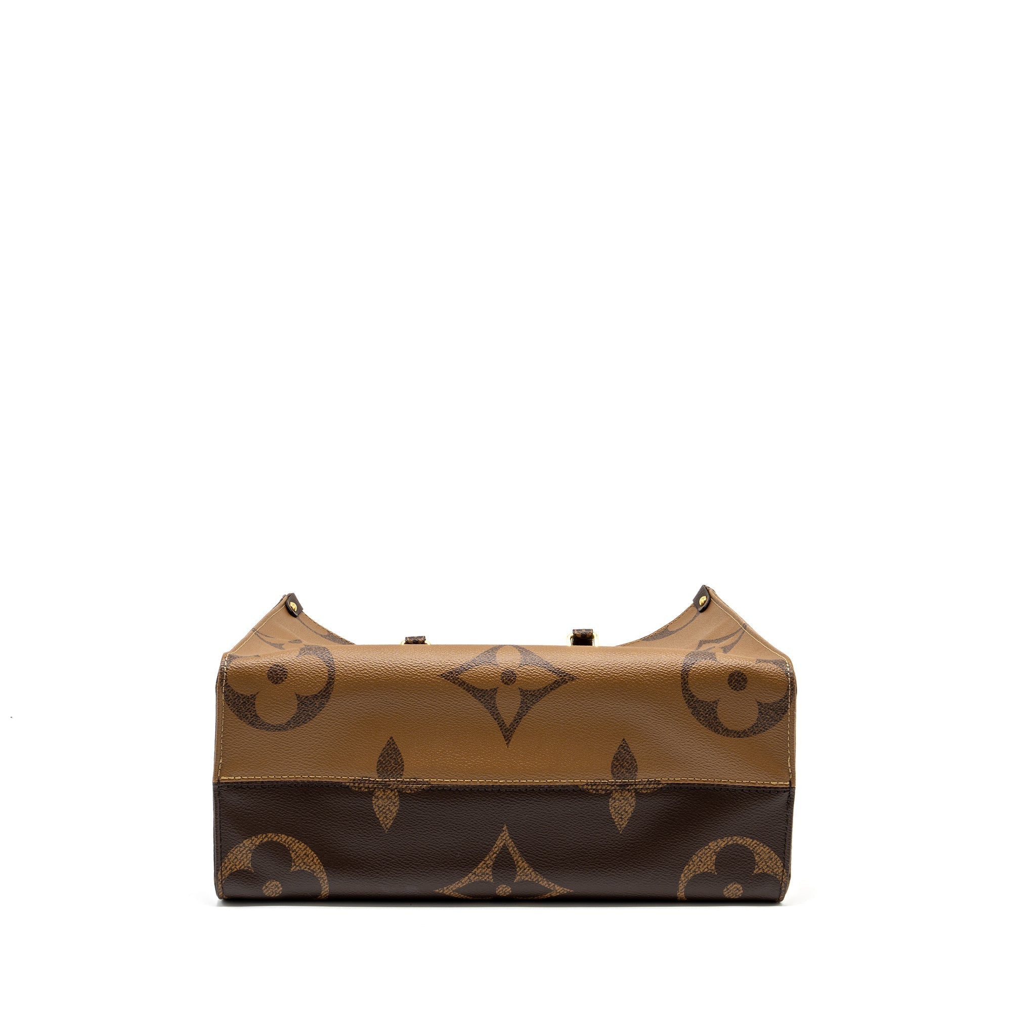 louis-vuitton-onthego-mm-monogram-canvas-ghw-6