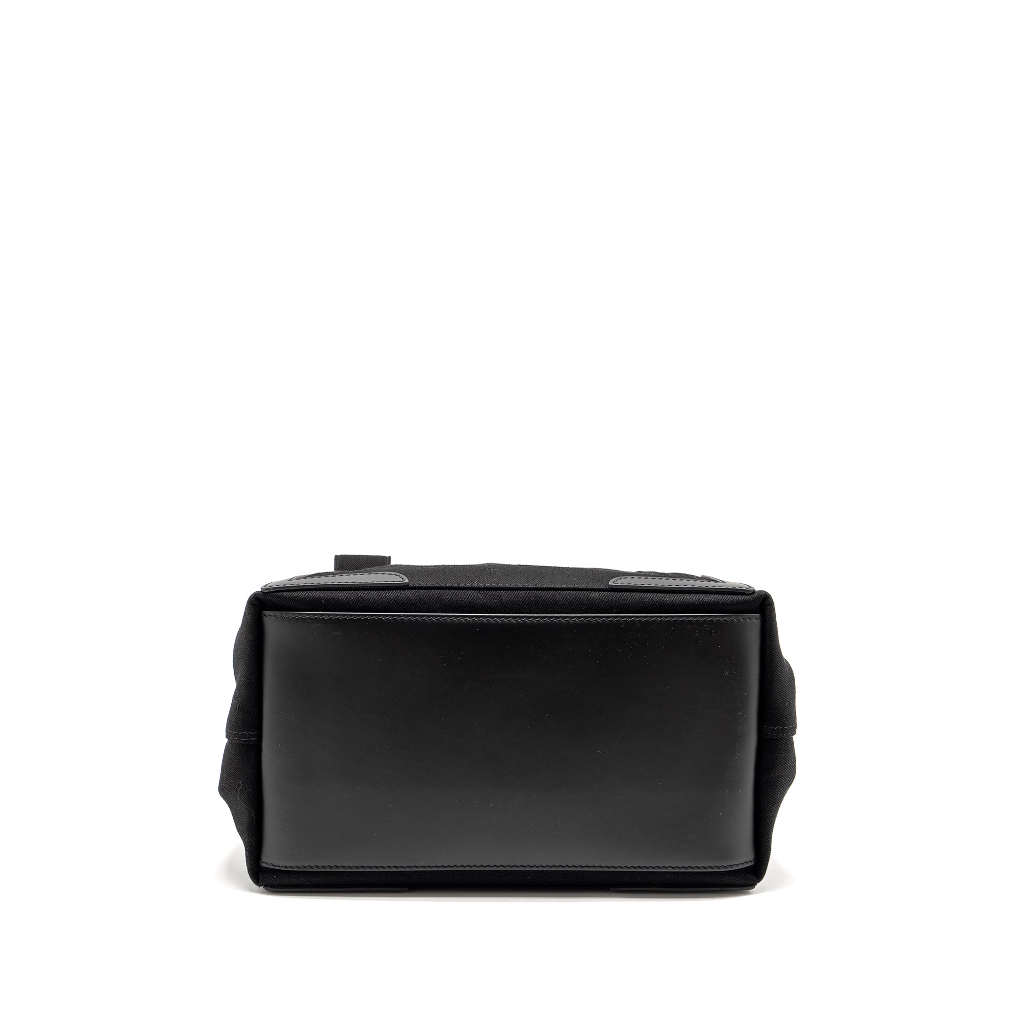 balenciaga-cabas-logo-tote-bag-canvas-calfskin-black-shw
