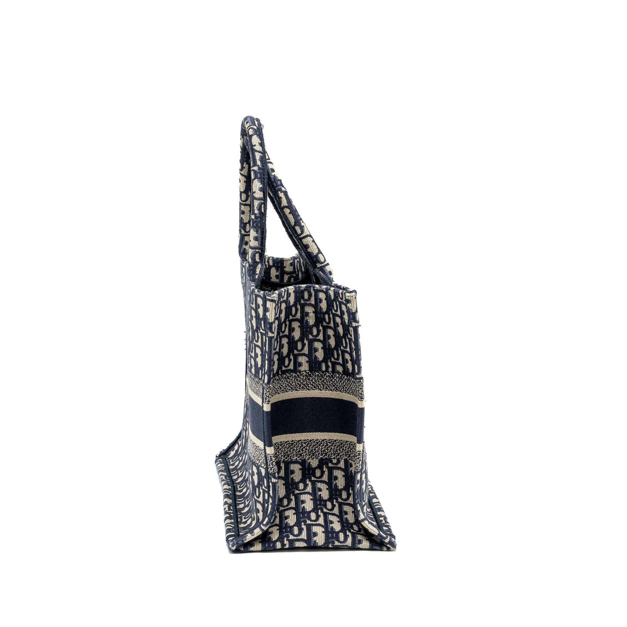 dior-medium-book-tote-blue-dior-oblique-embroidery-2