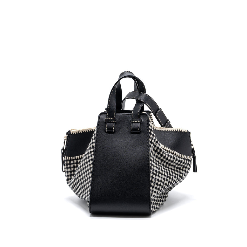 loewe-small-hammock-bag-calfskin-fabric-multicolor-black-white-shw