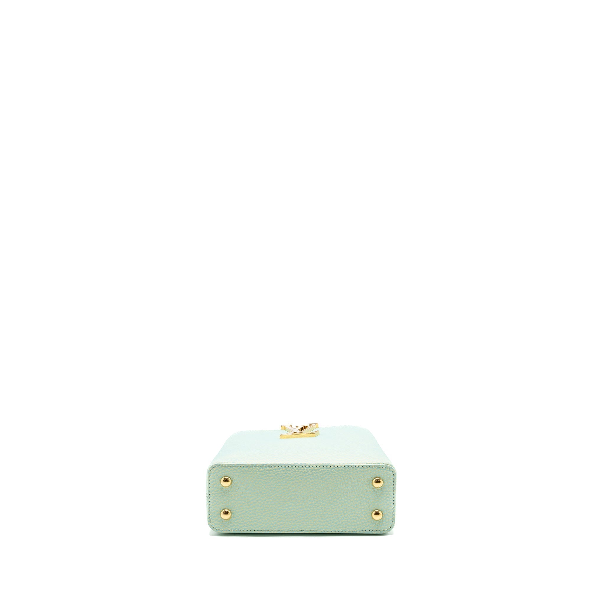 louis-vuitton-mini-capucines-calfskin-iridescent-green-lghw