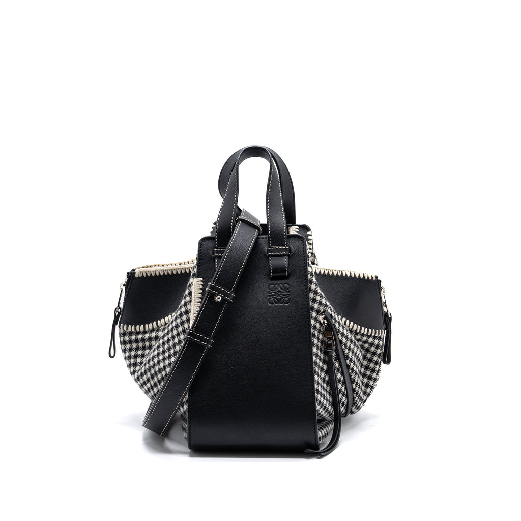 loewe-small-hammock-bag-calfskin-fabric-multicolor-black-white-shw