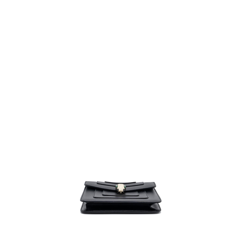 bvlgari-serpenti-forever-crossbody-bag-calfskin-black-lghw