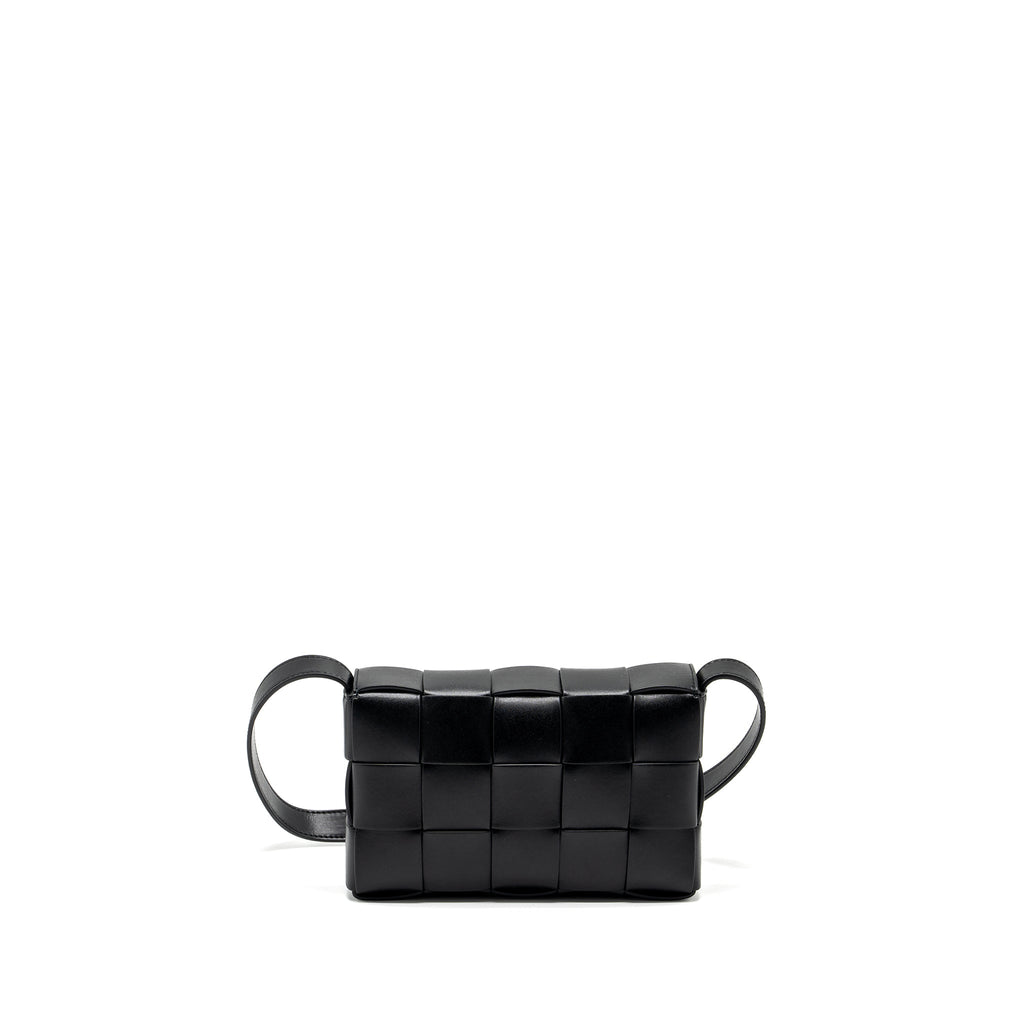 bottega-veneta-small-cassette-leather-black-shw