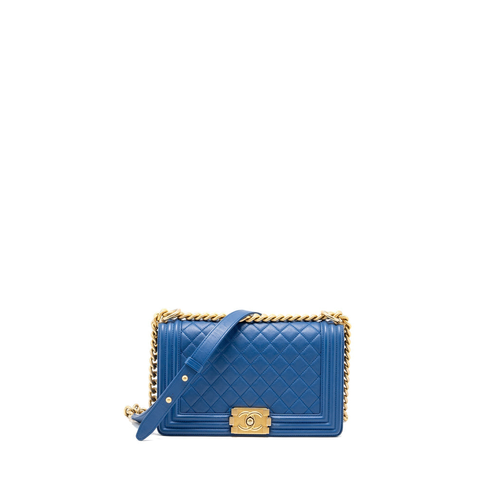 chanel-medium-boy-bag-calfskin-blue-ghw-2