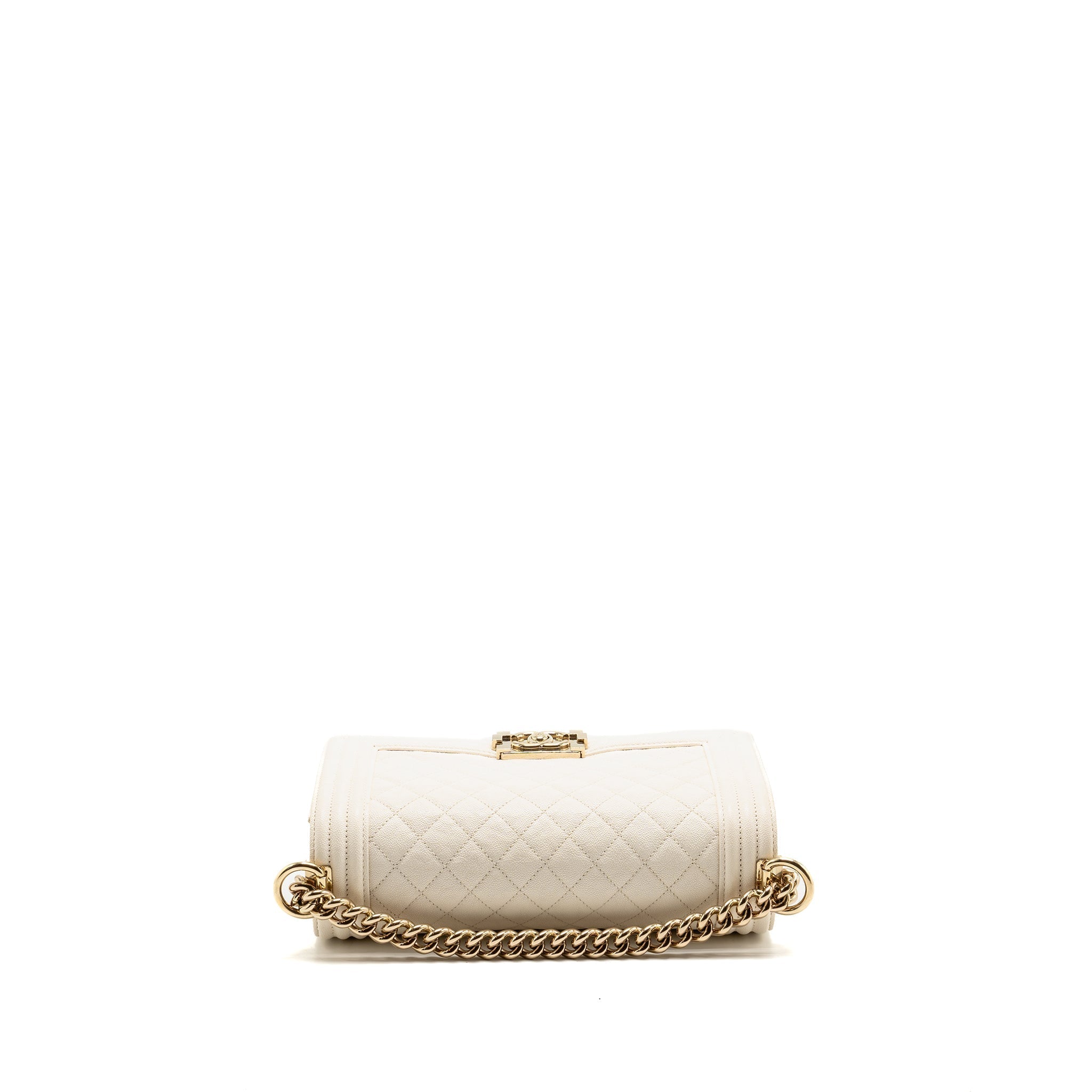 chanel-medium-boy-bag-caviar-white-lghw