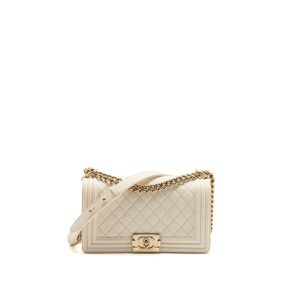 chanel-medium-boy-bag-caviar-white-lghw