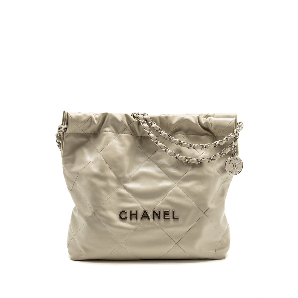 chanel-small-22-shiny-calfskin-light-grey-shw-microchip