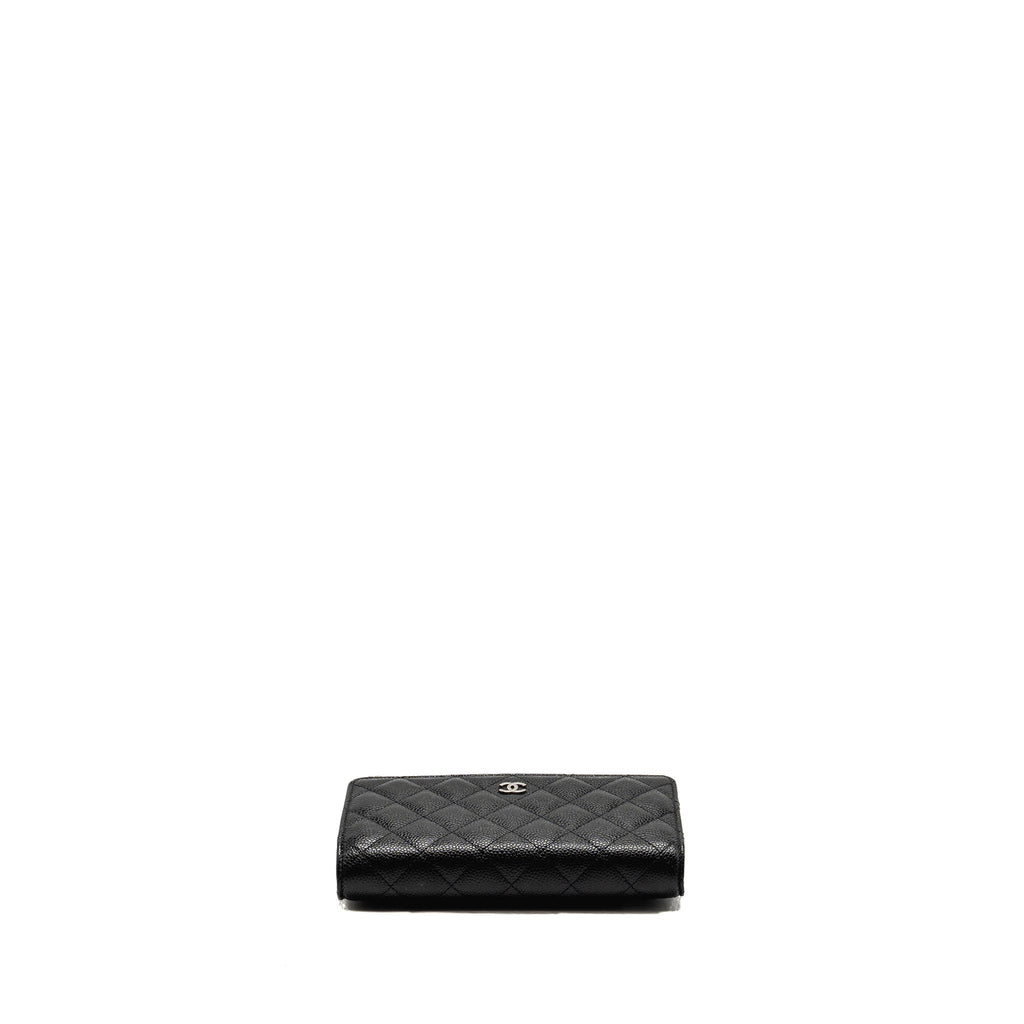 chanel-classic-wallet-on-chain-caviar-black-shw-microchip-9