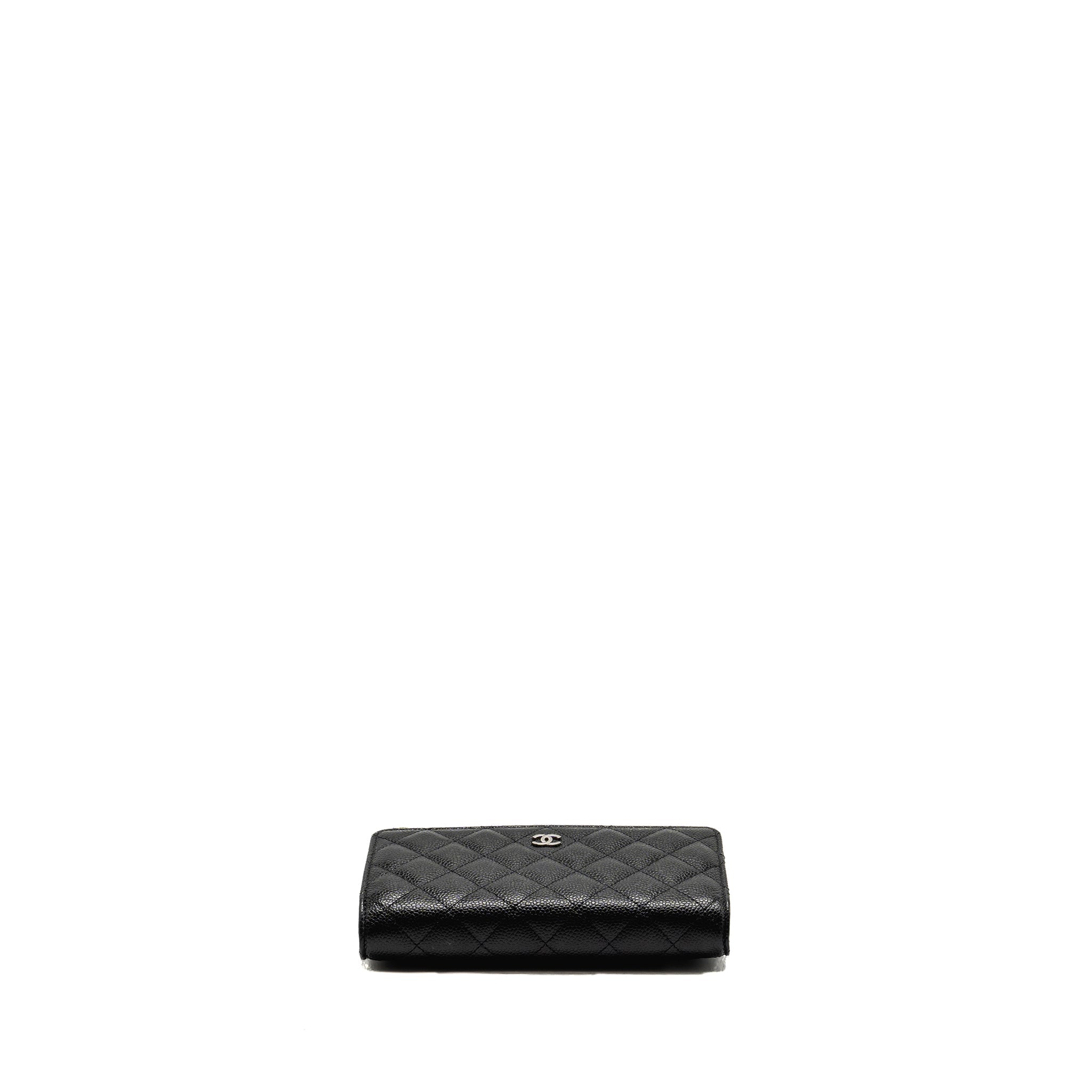 chanel-classic-wallet-on-chain-caviar-black-shw-microchip-9
