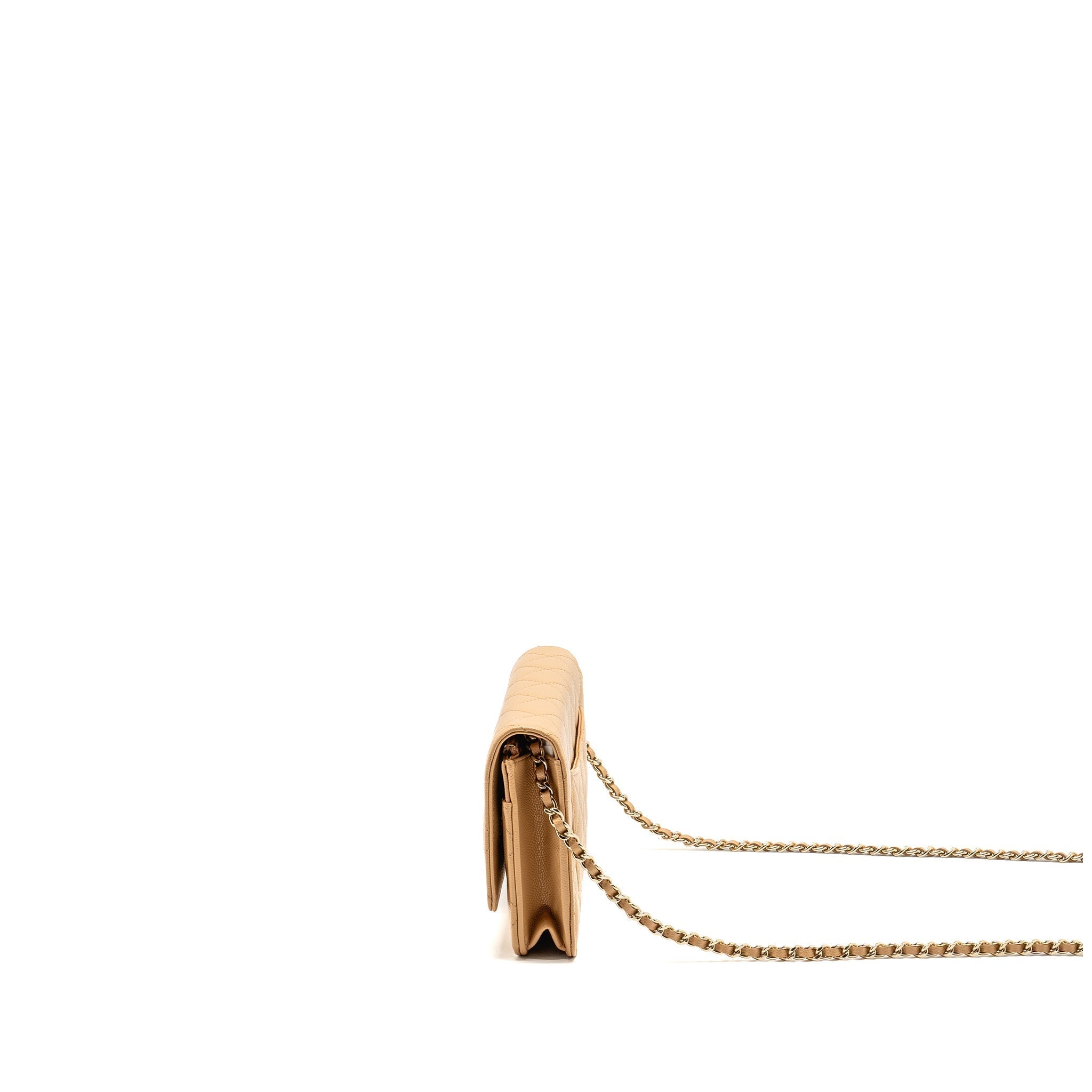 chanel-detailed-cc-classic-wallet-on-chain-caviar-beige-lghw-microchip